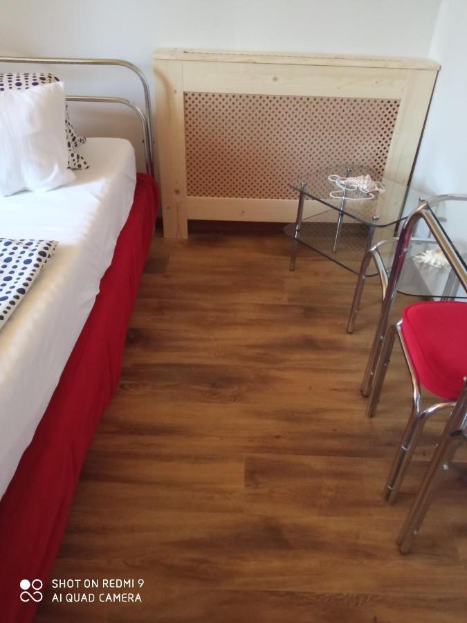 Vakacio Apartman Balatonalmadi Luaran gambar