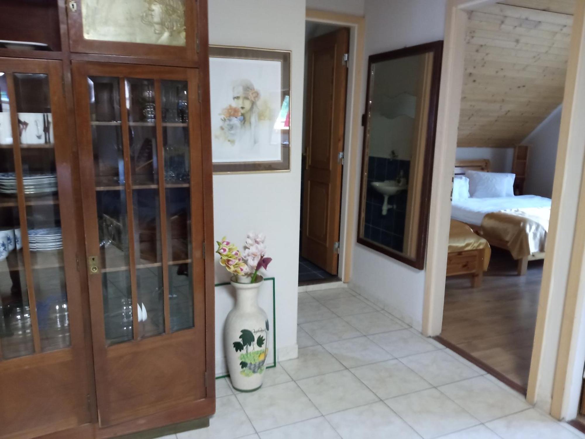Vakacio Apartman Balatonalmadi Luaran gambar