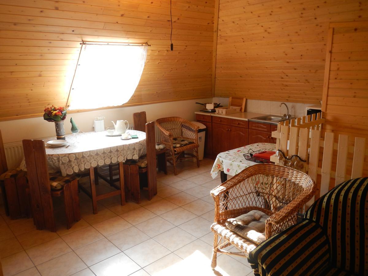 Vakacio Apartman Balatonalmadi Luaran gambar