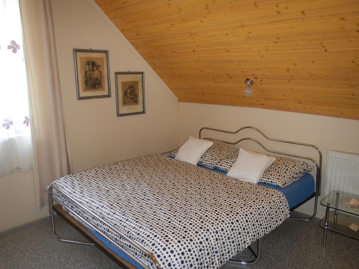 Vakacio Apartman Balatonalmadi Luaran gambar