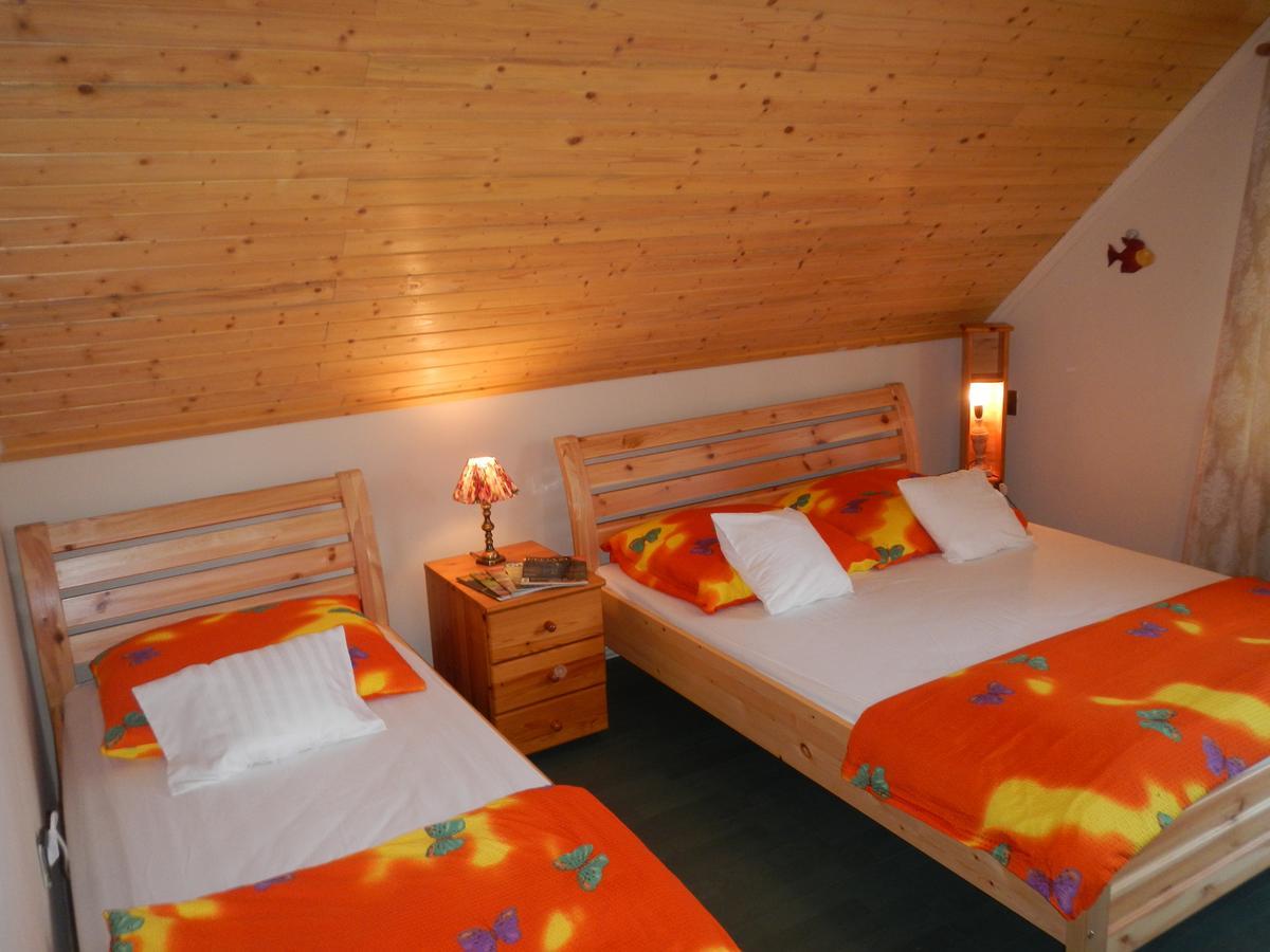Vakacio Apartman Balatonalmadi Luaran gambar