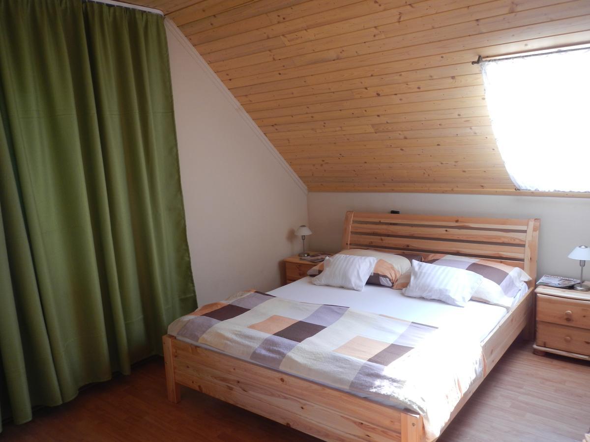 Vakacio Apartman Balatonalmadi Luaran gambar