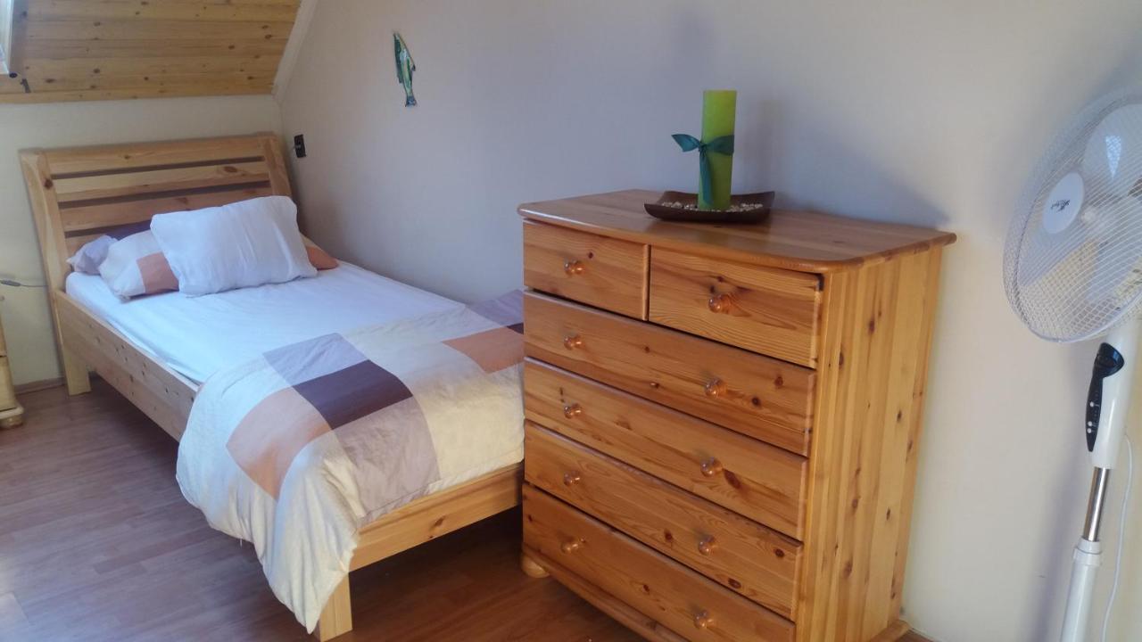 Vakacio Apartman Balatonalmadi Luaran gambar