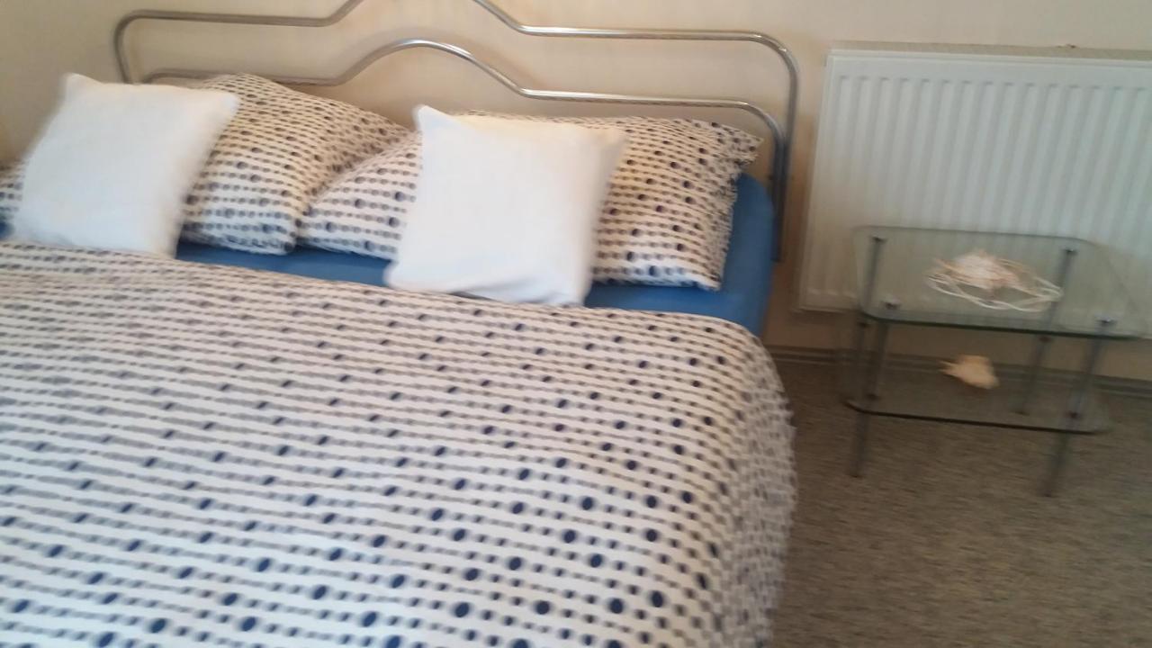 Vakacio Apartman Balatonalmadi Luaran gambar